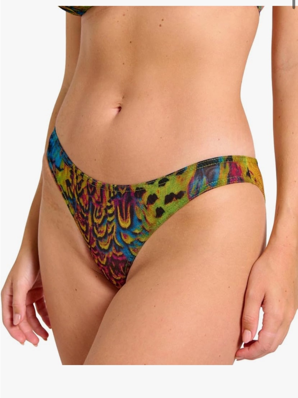 Mesh Tan Through Bikini Bottoms/Kiniki